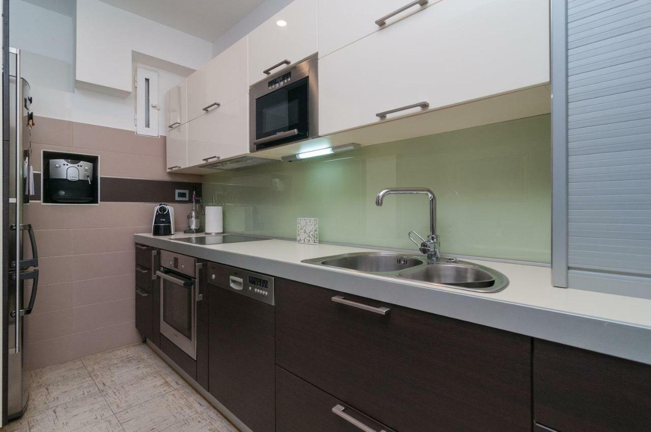 Luxury Rooms 7Heaven Suite Apartment Split Exterior photo